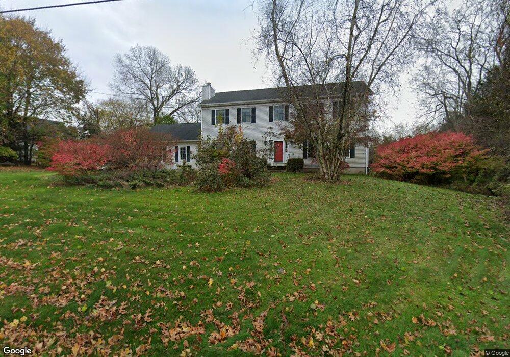 33 Griffin Rd, Broad Brook, CT 06016 - photo 1