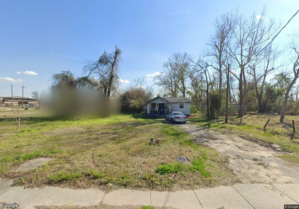 2230 Medora St, Lake Charles, LA 70601 - photo 1