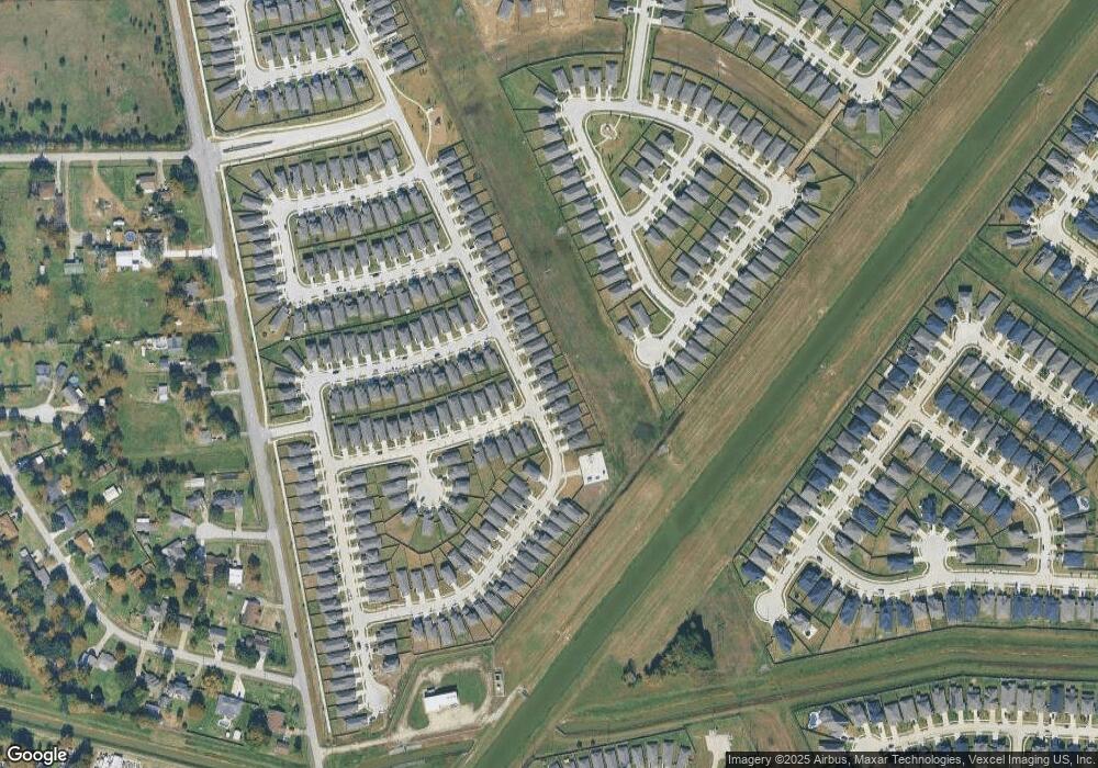 9106 Burnet Fields Dr, Baytown, TX 77521 - photo 1