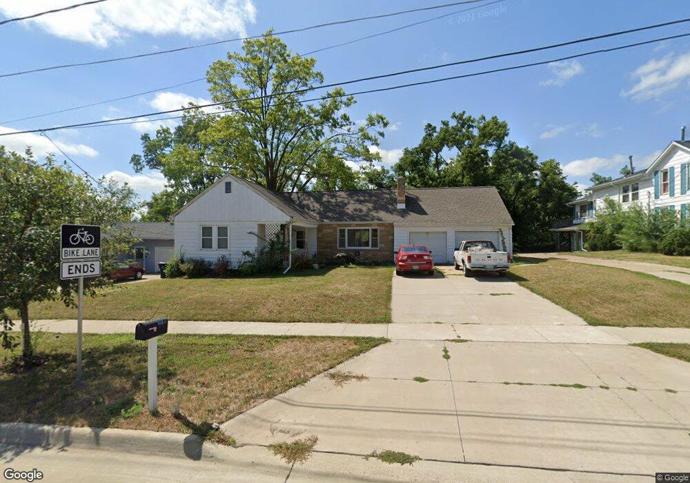 2120 18th St SW, Cedar Rapids, IA 52404 - photo 1