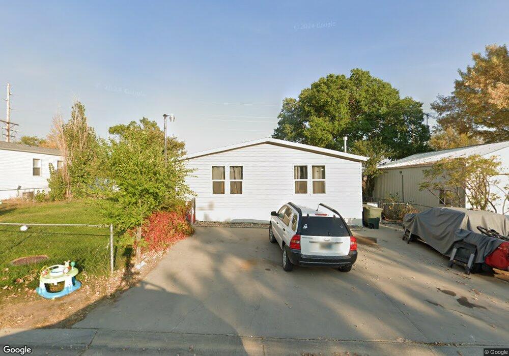 2407 Cheryl Ave, Gillette, WY 82718 - photo 1