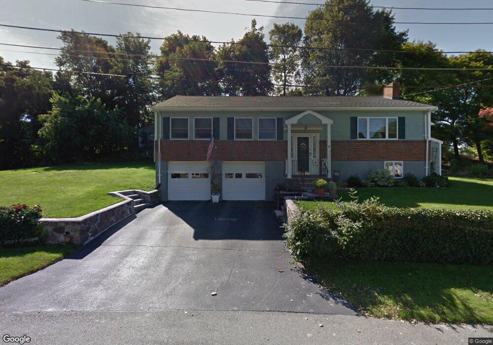 5 Vera Ln, Stoneham, MA 02180 - photo 1