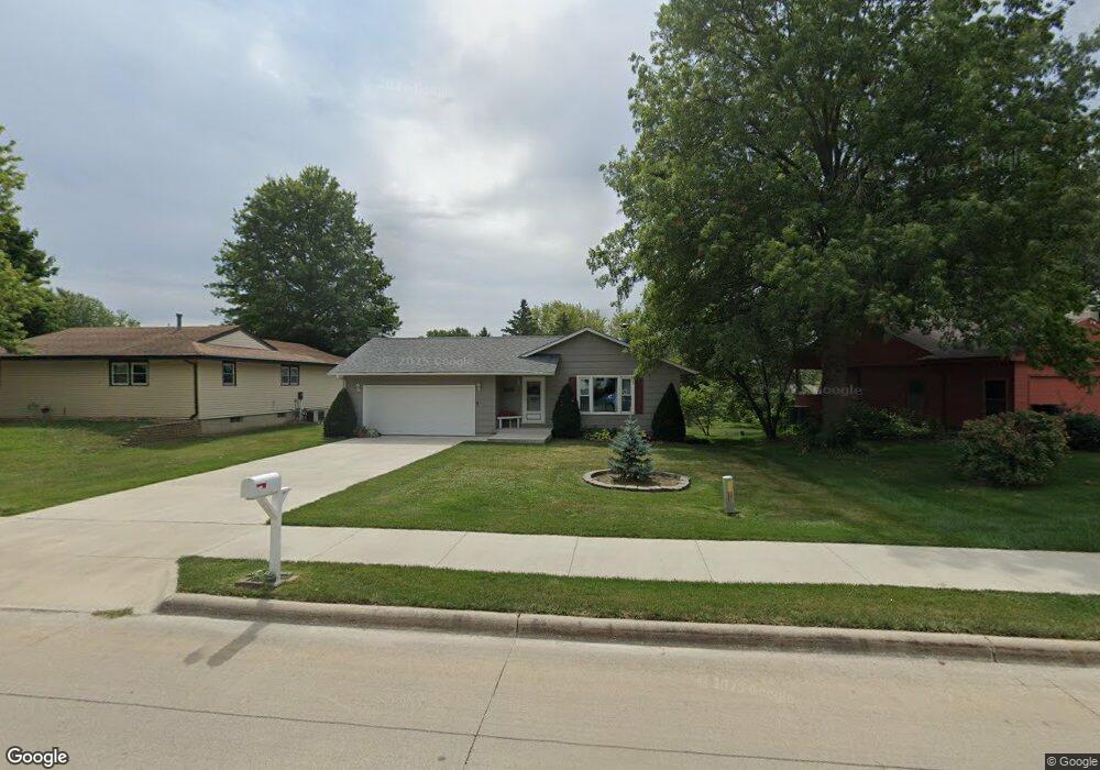 810 E Clay St, Osceola, IA 50213 - photo 1