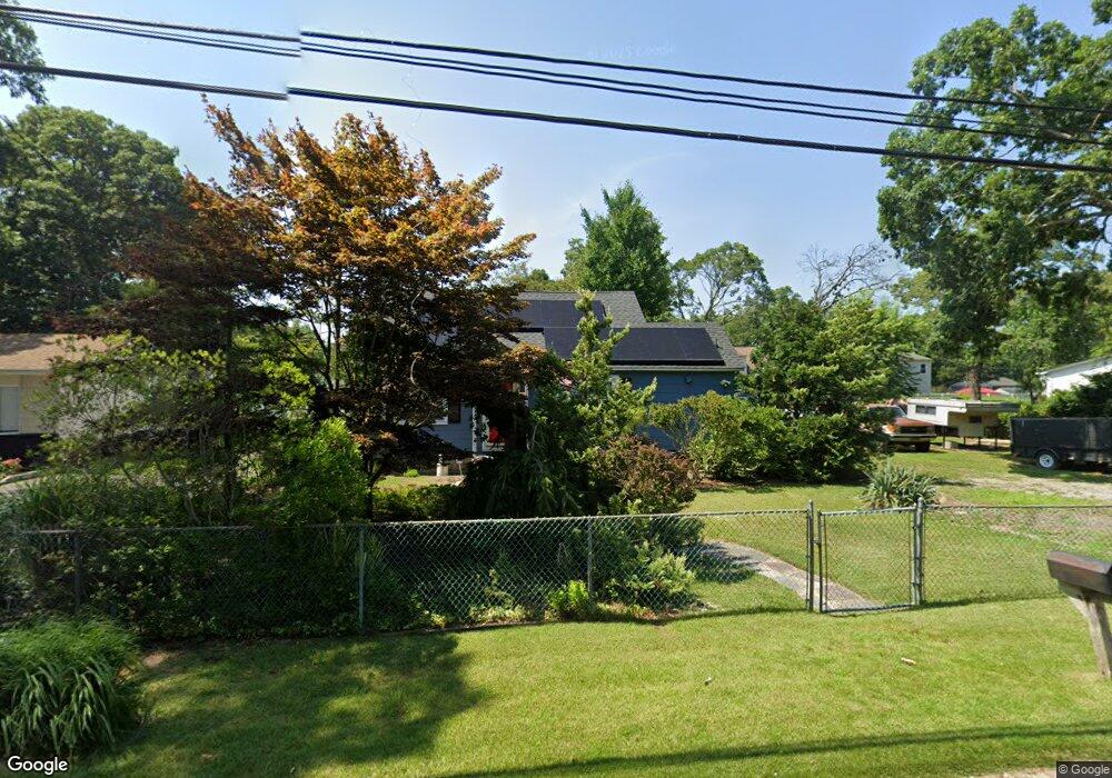 293 Commack Rd, Shirley, NY 11967 - photo 1