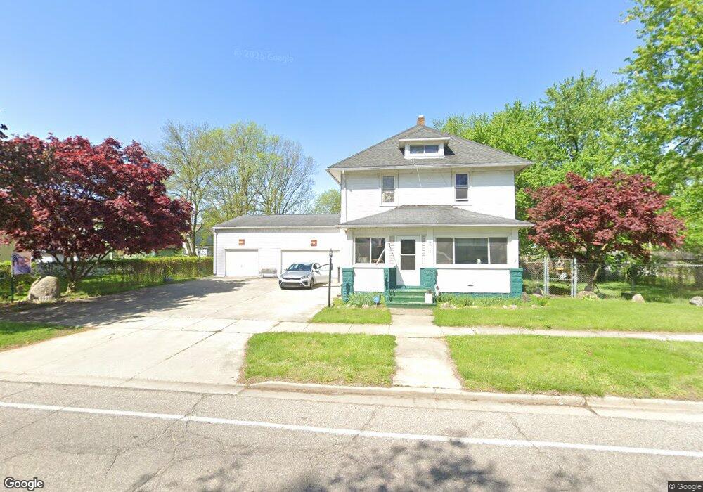 811 Oakland Ave, Elkhart, IN 46516 - photo 1