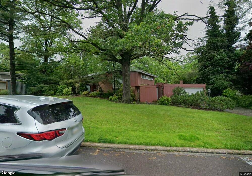 4109 Fountain Green Rd, Lafayette Hill, PA 19444 - photo 1