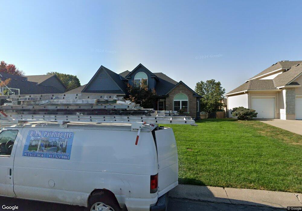 409 SW Albatross Ct, Lees Summit, MO 64082 - photo 1