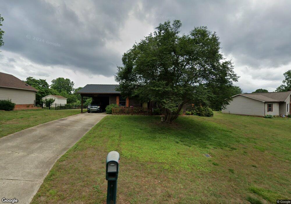 2404 Cliffside Dr unit 68, Statesville, NC 28625 - photo 1