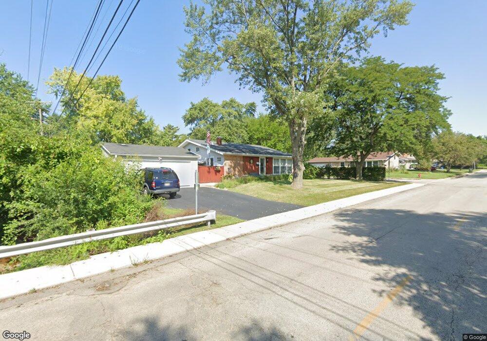 101 Granada Rd, Carpentersville, IL 60110 - photo 1