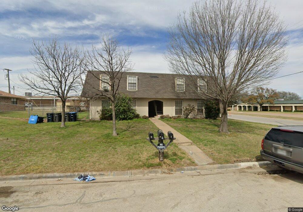 3700 Cibolo Dr, Fort Worth, TX 76133 - photo 1
