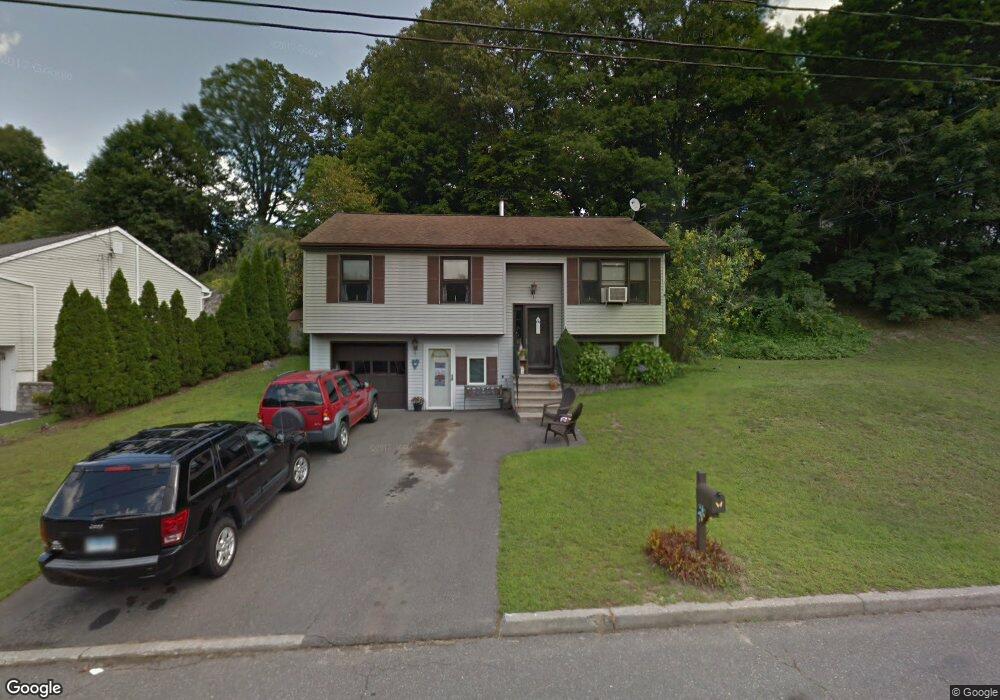 81 Phoenix Ave, Naugatuck, CT 06770 - photo 1