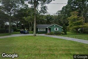 205 Pat Ln, Mattituck, NY 11952
