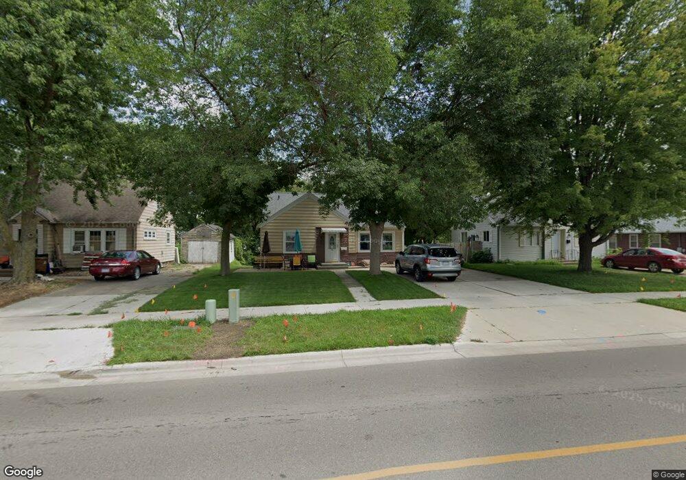 1020 Bridge Ave, Albert Lea, MN 56007 - photo 1