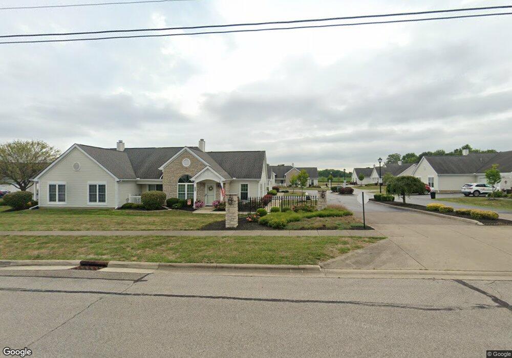 1233 Dunhurst St, Circleville, OH 43113 - photo 1