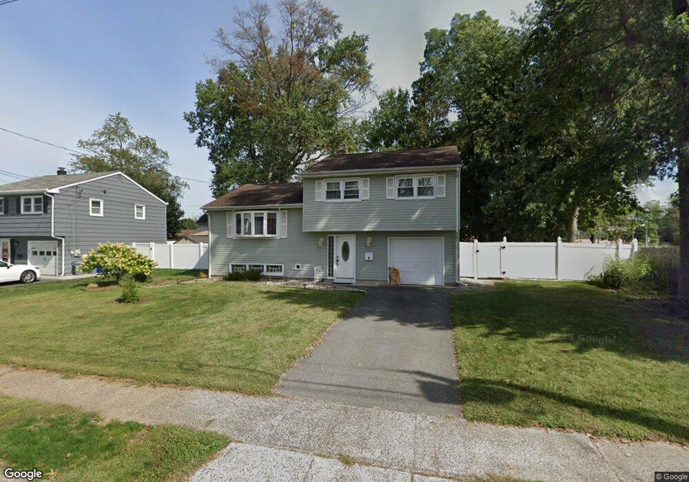 6 Locust Ave, Middlesex, NJ 08846 - photo 1