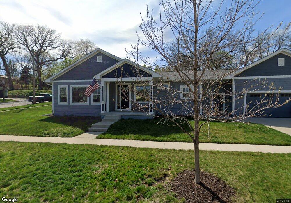 800 26th St, Des Moines, IA 50312 - photo 1