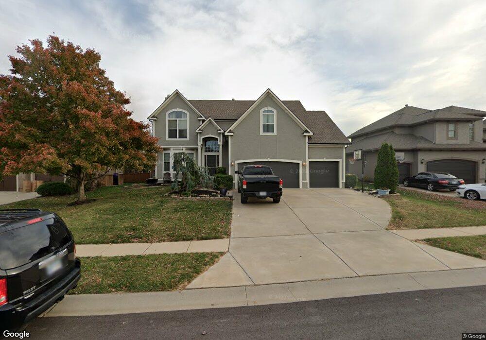 22005 W 56th St, Shawnee, KS 66226 - photo 1