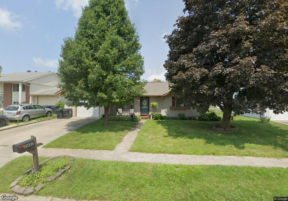 2437 Tam o Shanter Rd, Kokomo, IN 46902 - photo 1