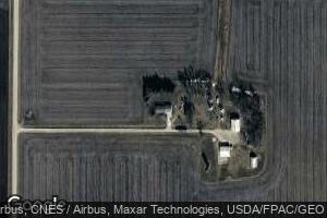 8148 Iris Ave, Lime Springs, IA 52155