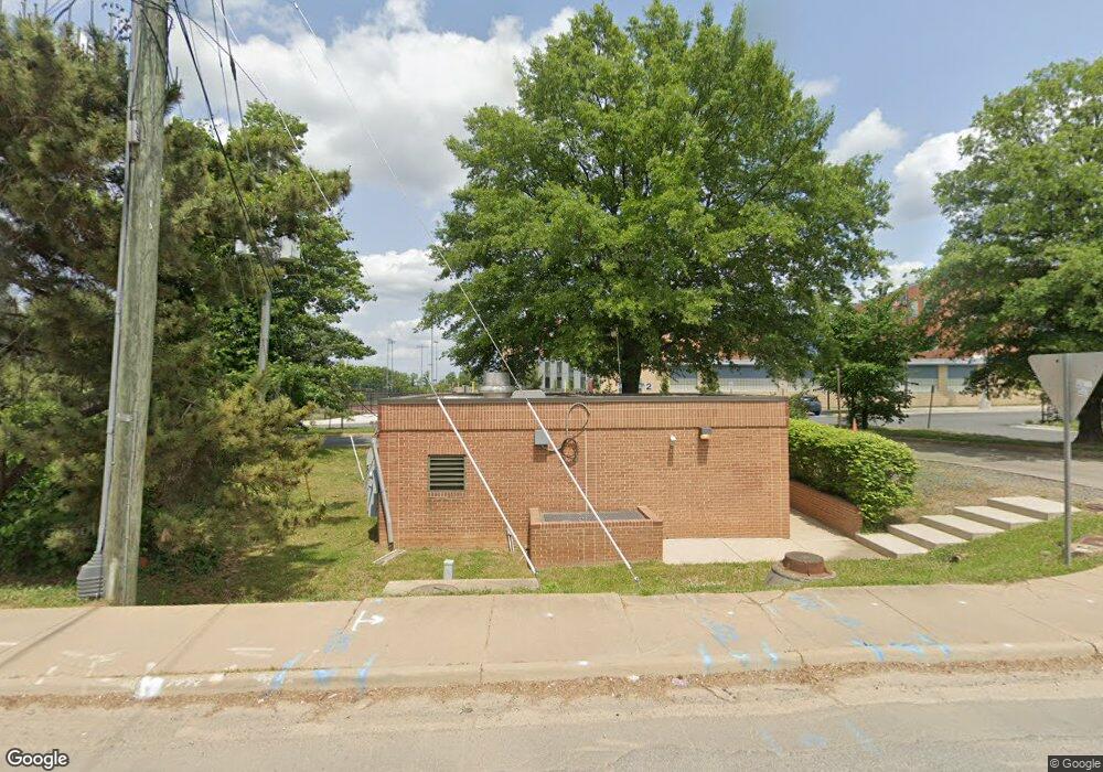 7210 Leesburg Pike, Falls Church, VA 22043 - photo 1