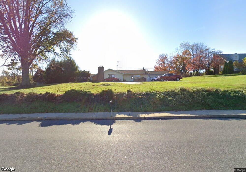 666 High Blvd, Reading, PA 19607 - photo 1