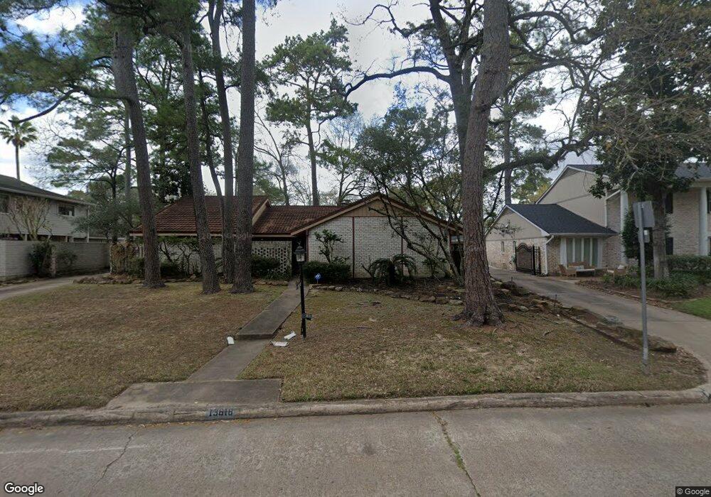 13618 Barryknoll Ln, Houston, TX 77079 - photo 1