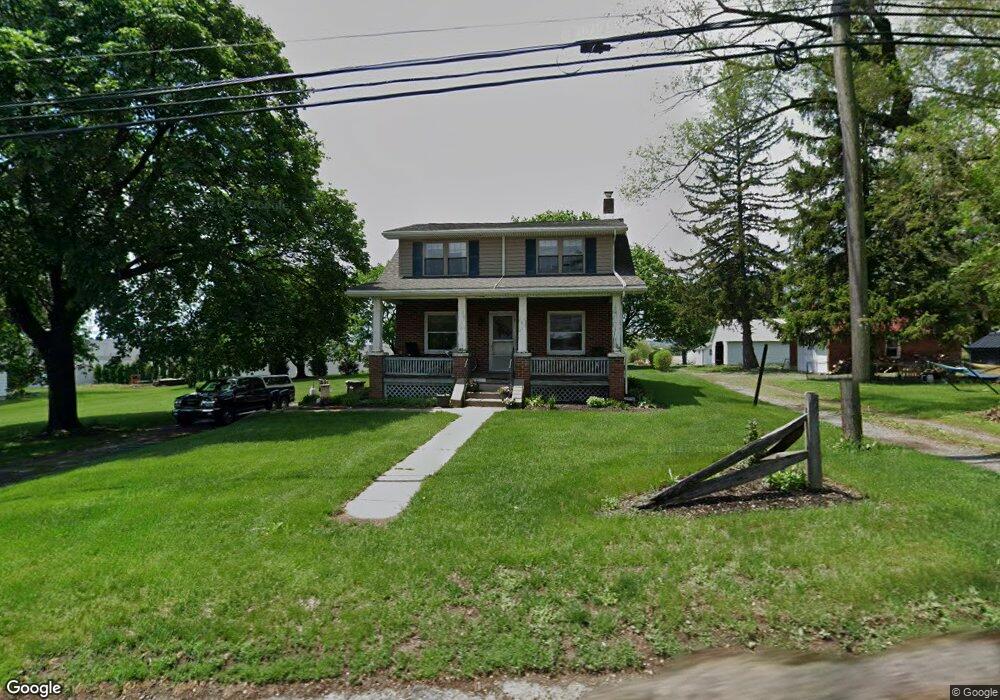 1536 Main St, Shoemakersville, PA 19555 - photo 1