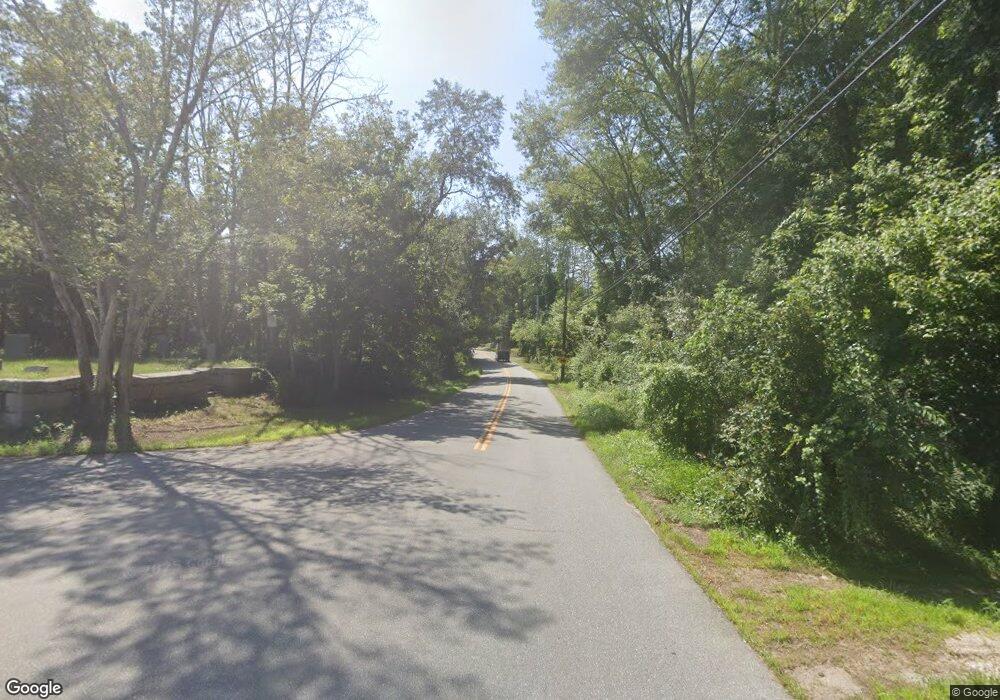 994 Franklin Rd, Coventry, RI 02816 - photo 1