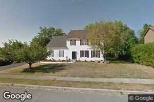 19 Woodstock Ln, Middletown, NY 10941