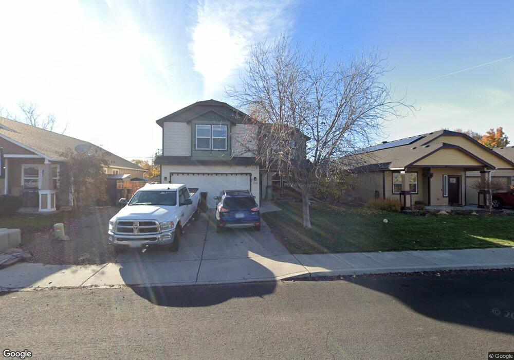 3376 SW Evergreen Ave, Redmond, OR 97756 - photo 1