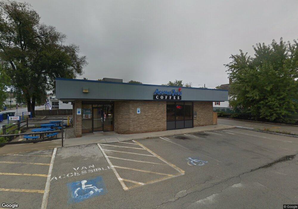 2 S Beech St unit 2, Manchester, NH 03103 - photo 1