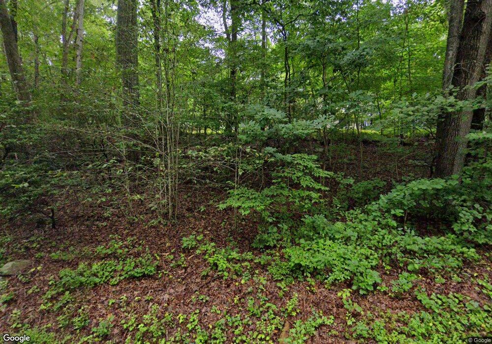 663 Peddlers Rd, Guilford, CT 06437 - photo 1