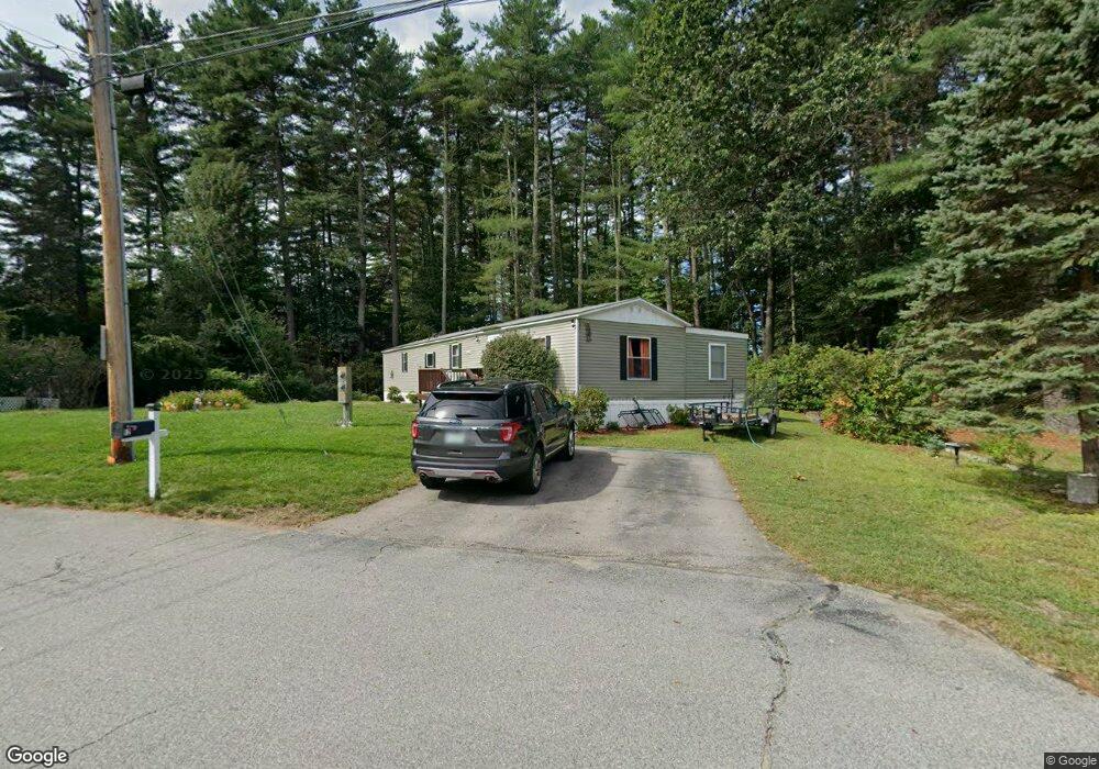 10 Saturn Ln, Nashua, NH 03062 - photo 1