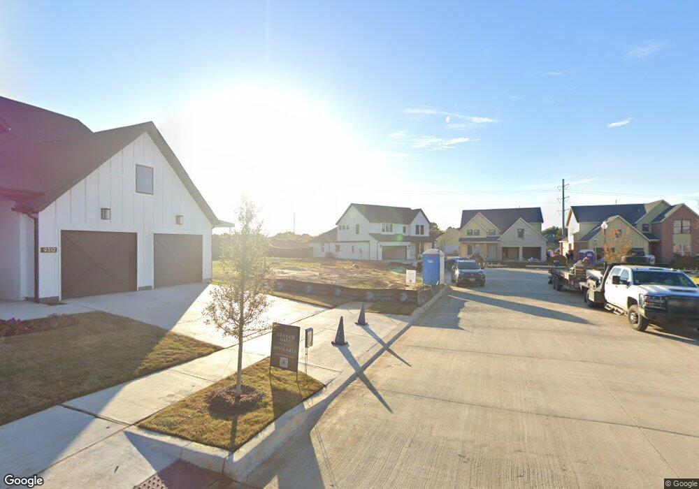 9300 Kendall Ln, North Richland Hills, TX 76182 - photo 1