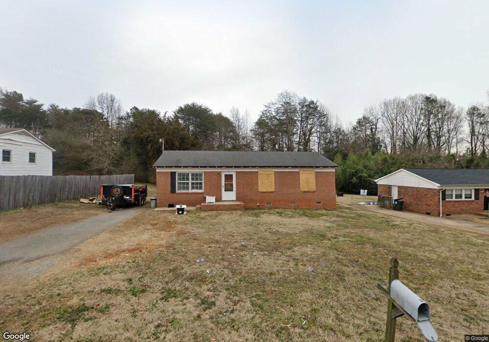 3620 Somerset Dr, Gastonia, NC 28052 - photo 1