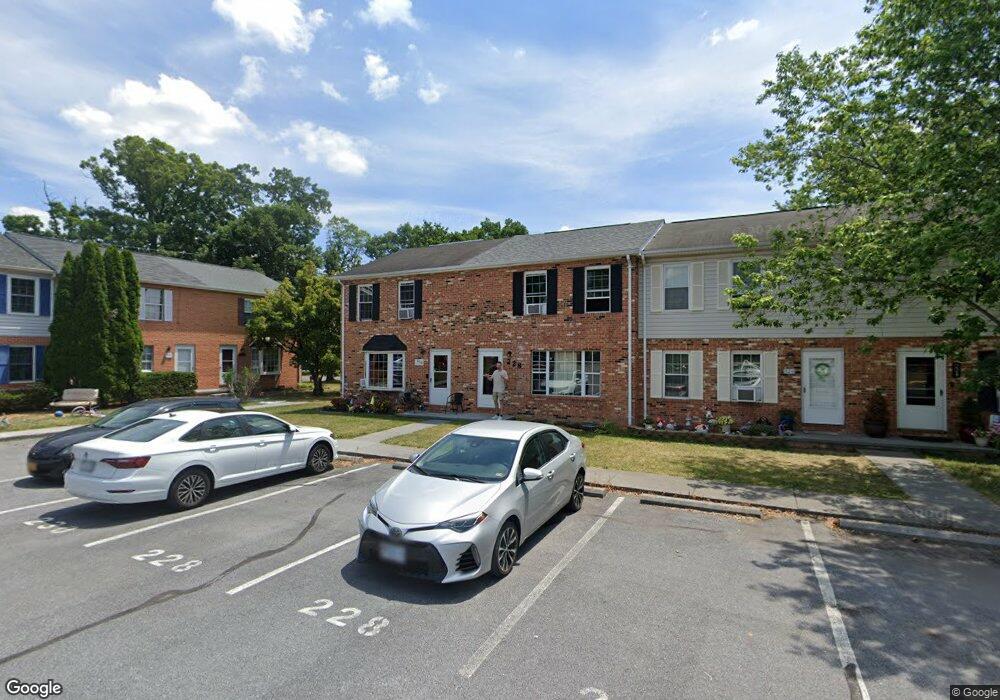 230 Nottoway Dr, Stephens City, VA 22655 - photo 1