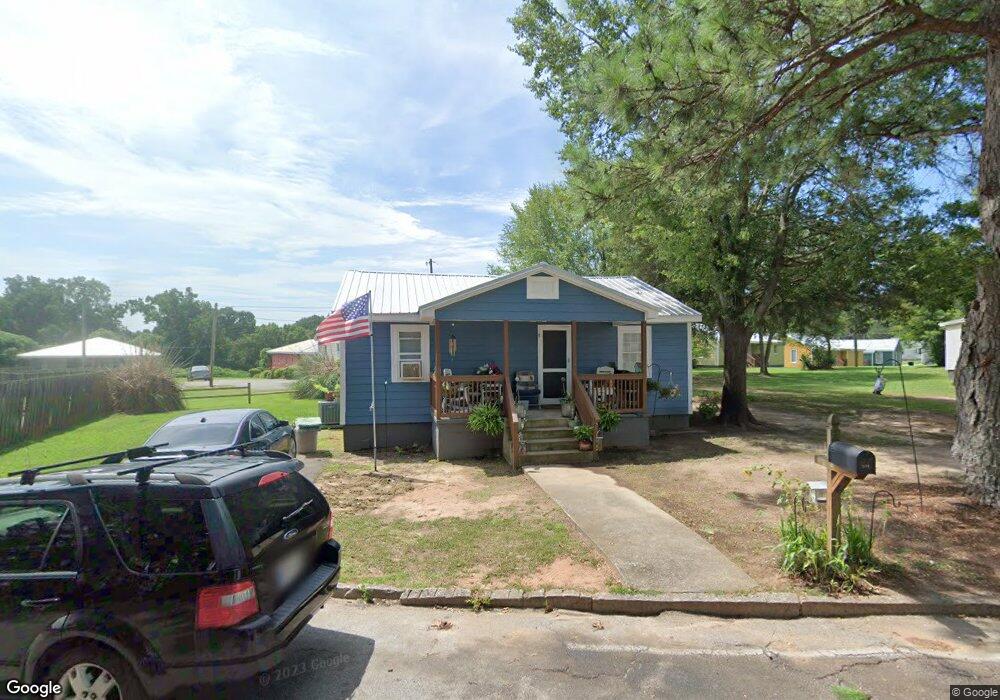 294 Locklin St, Elberton, GA 30635 - photo 1