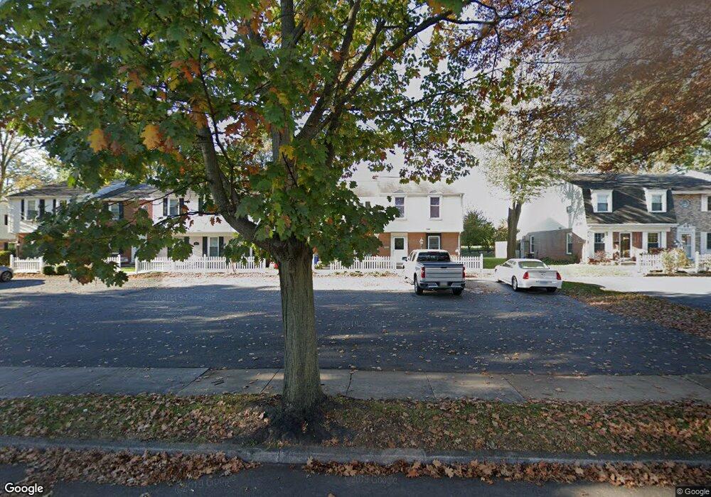 981 E Maple St, Palmyra, PA 17078 - photo 1