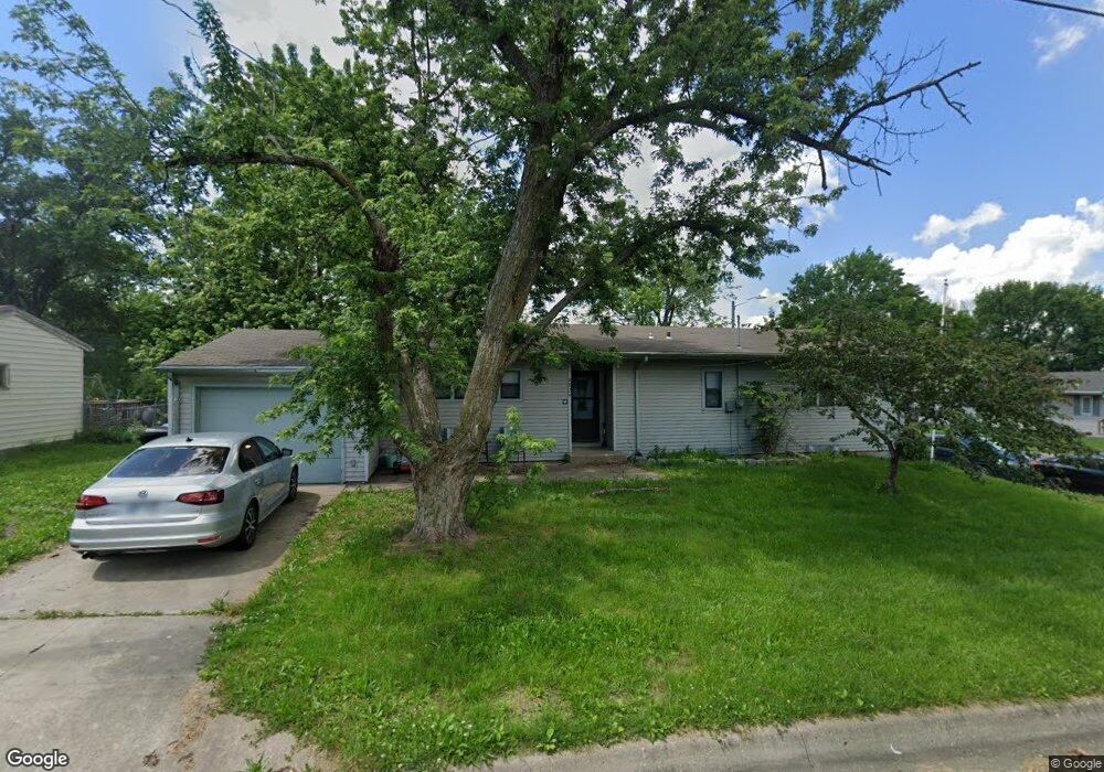 6829 SW Glengate Ln, Topeka, KS 66619 - photo 1