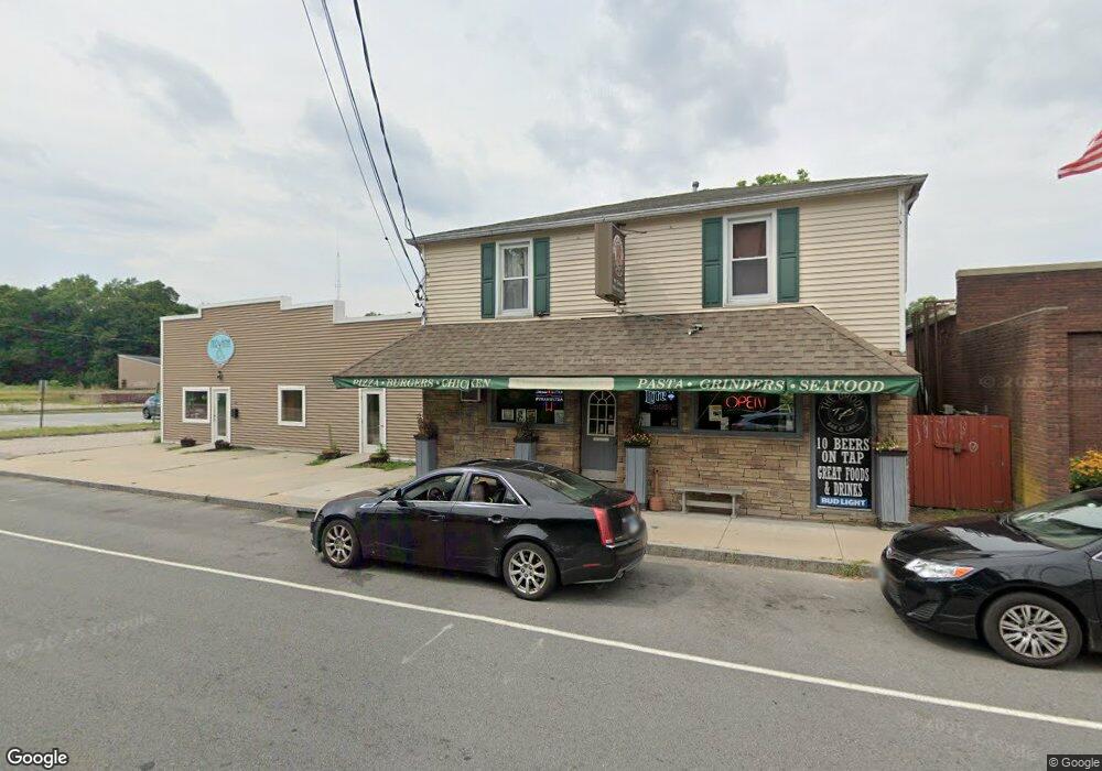 44 Railroad Ave, Plainfield, CT 06374 - photo 1