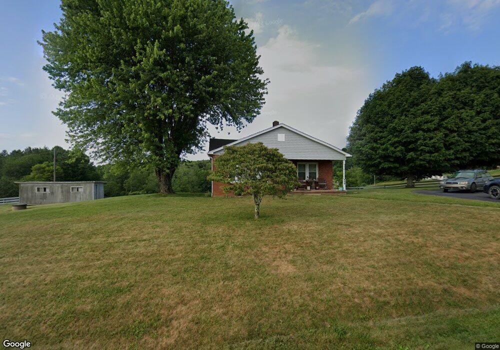 553 Wildcat Rd, Deep Gap, NC 28618 - photo 1