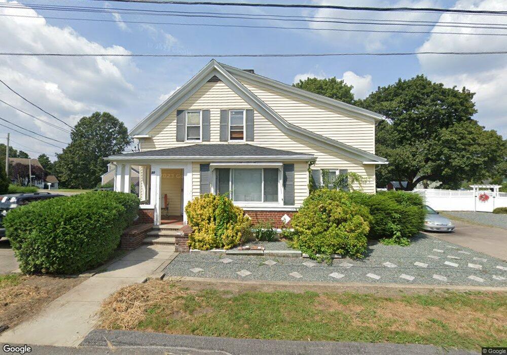 33 Metcalf St, Franklin, MA 02038 - photo 1