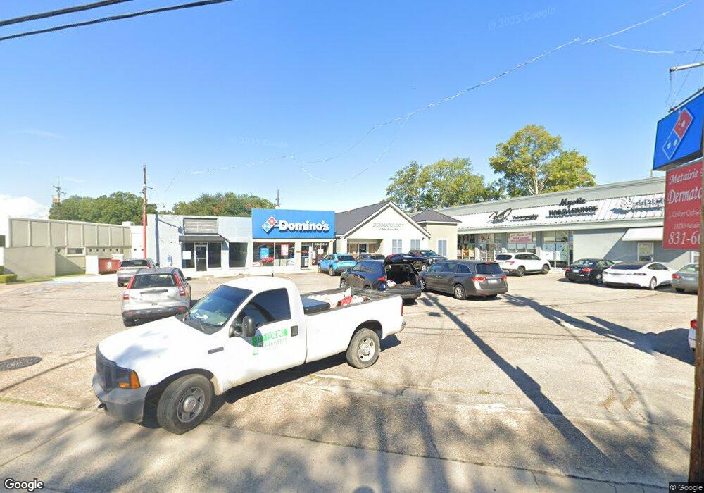2323 Metairie Rd, Metairie, LA 70001 - photo 1