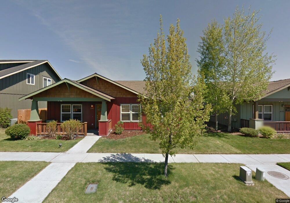 20670 Jayhawk Ln, Bend, OR 97702 - photo 1