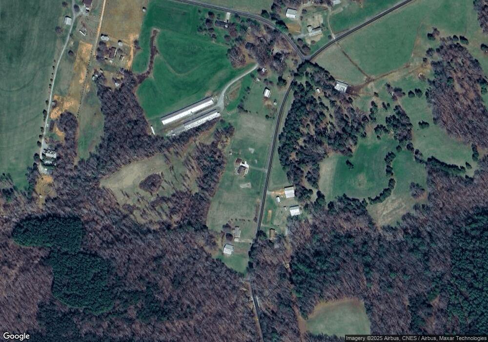 317 Pisgah Ridge Cir, Hiddenite, NC 28636 - photo 1