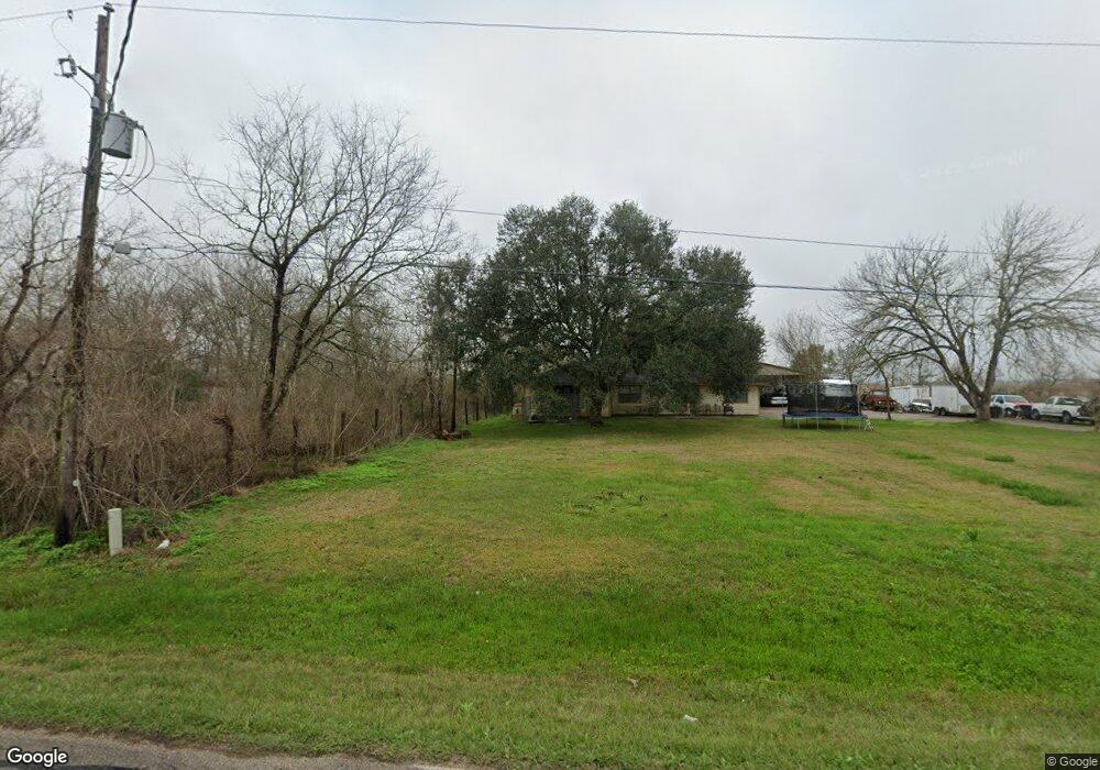 4008 S Meadows St, Alvin, TX 77511 - photo 1
