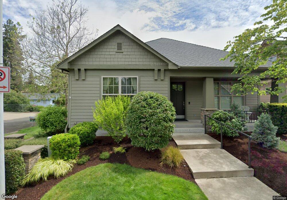 1293 Little John Ln, Eugene, OR 97401 - photo 1