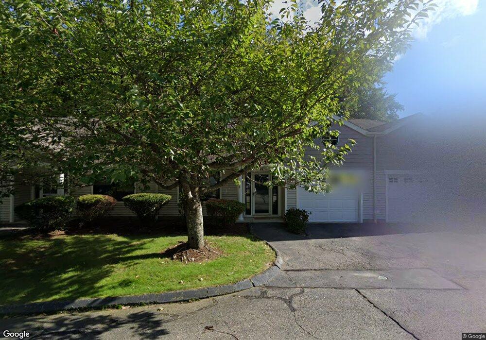 44 Red Cedar Cir, Orange, CT 06477 - photo 1