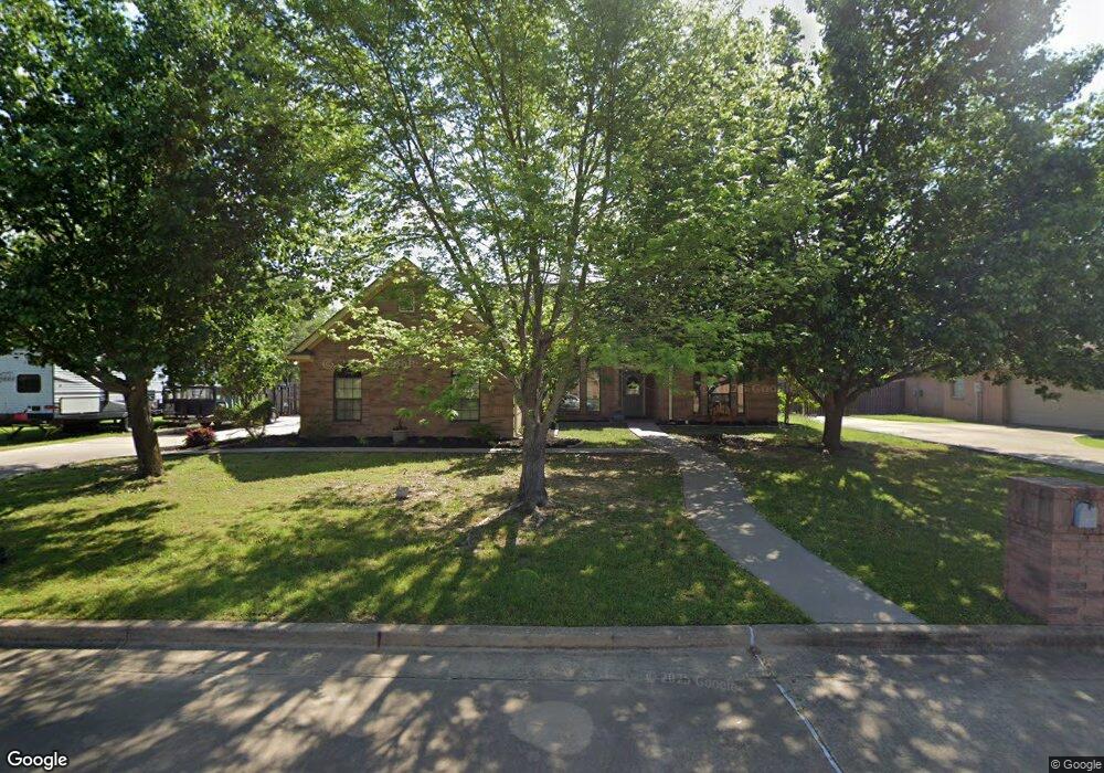 173 Corley Cir, Wake Village, TX 75501 - photo 1