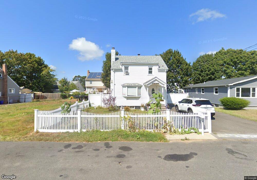 127 43rd St, Copiague, NY 11726 - photo 1